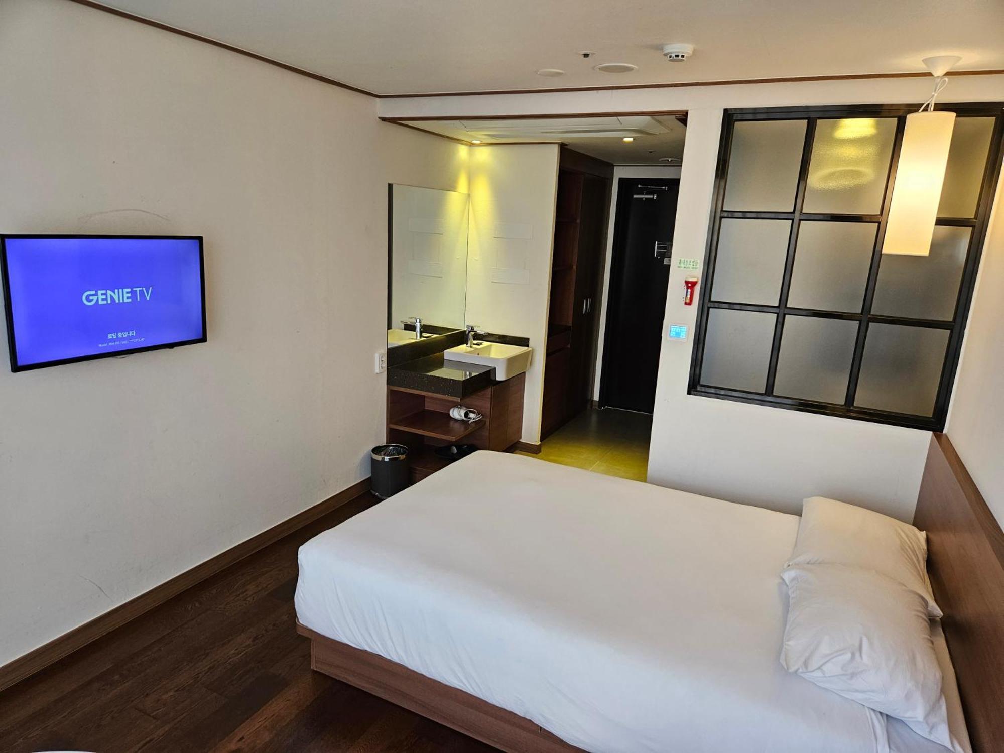 Tamara Jeju Hotel Seogwipo Esterno foto