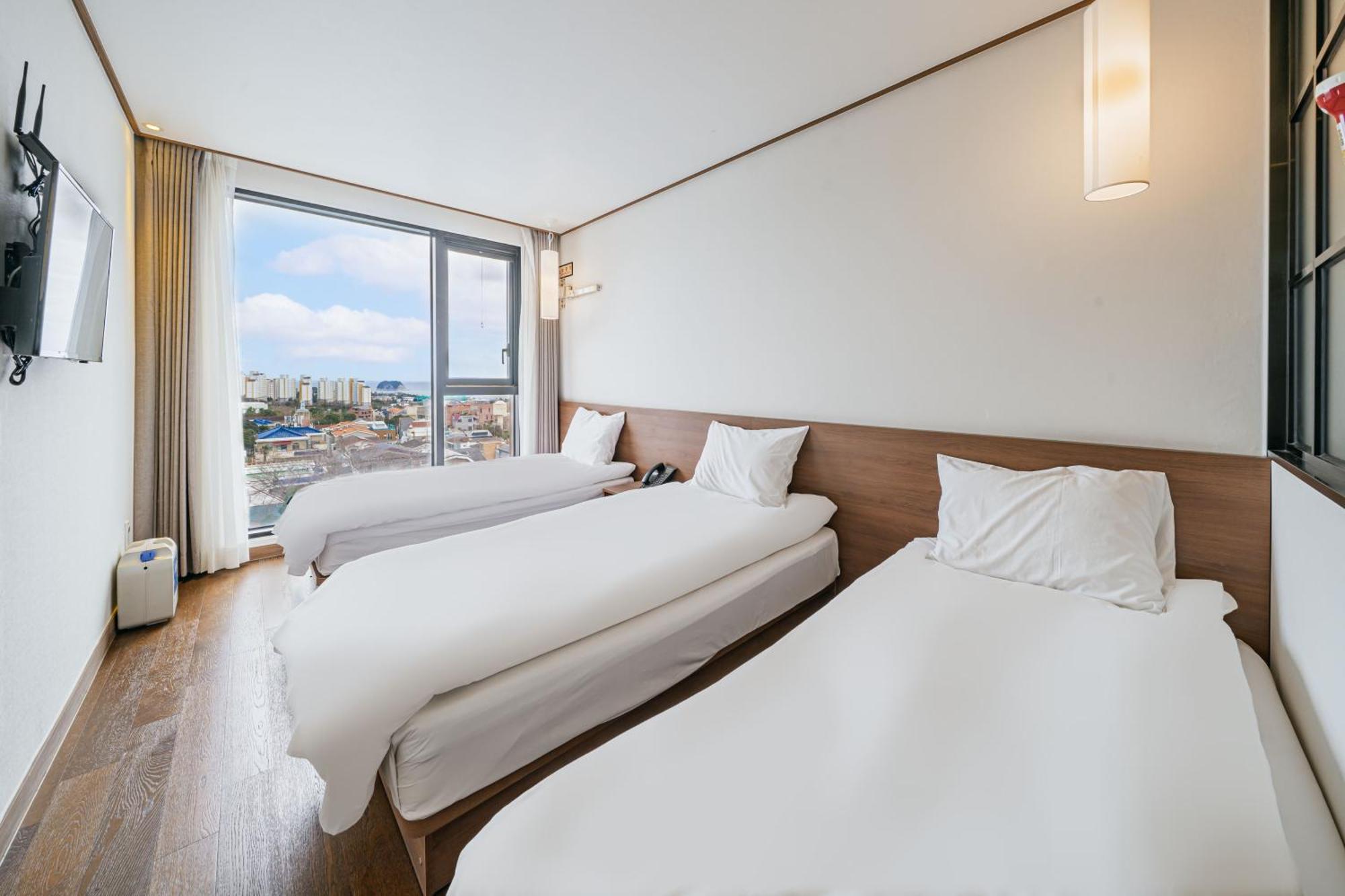 Tamara Jeju Hotel Seogwipo Esterno foto